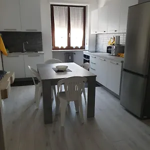 casa-luisa-negrar.hotelinveneto.com/